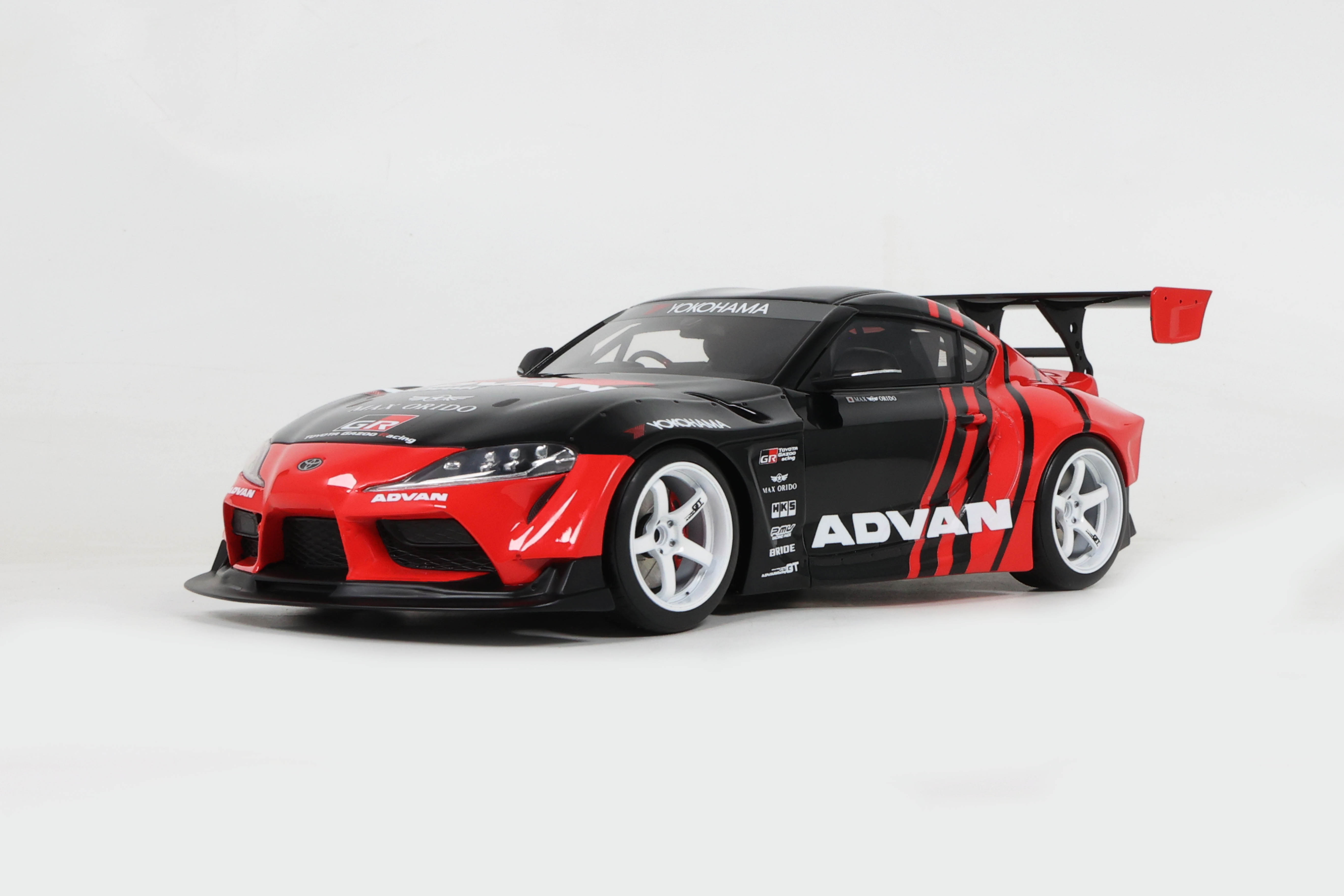 Toyota Supra GR by Advan 2020 Black/Red - 1:18